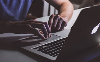 开云体育在线-LGD轻取WBG，Clozer高光表现