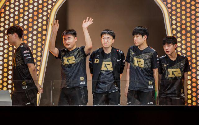 关于BRO血洗PSG,Keria关键团战开团秒人激烈交锋小组赛,锁定晋级资格的信息 关于BRO血洗PSG,Keria关键团战开团秒人激烈交锋小组赛,锁定晋级资格的信息