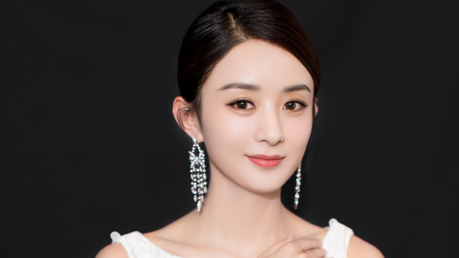 开云体育中国-荣耀加冕！恩比德在2026世界杯的封神之夜，关键时刻连砍15分，拯救国家队的传奇瞬间