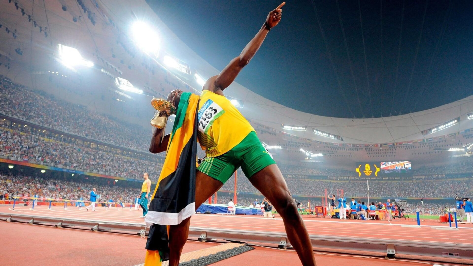 英格拉姆季后赛之夜炸裂演出！赛后评分拉满，鹈鹕逆袭之路由此开启？